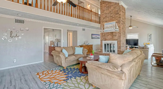 Anchor N Play in Sea Isle On Canal 5 Bdrms Huge Deck Beach Access