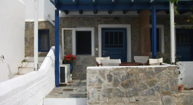 Апартаменты с 2 комнатами с видом на море Maroussas Apartments