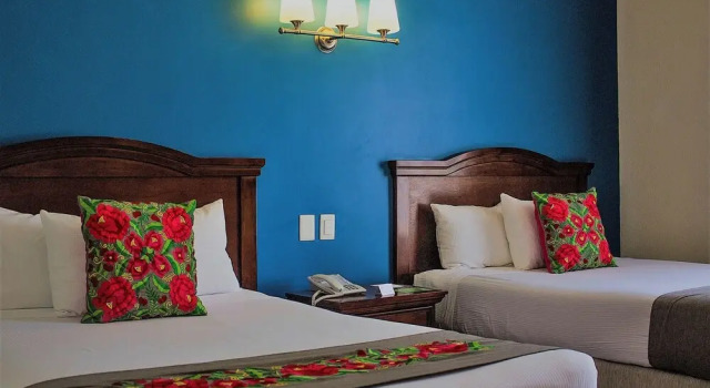 Четырёхместный номер Standard Hotel Plaza Campeche