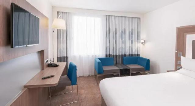 Двухместный номер Standard Novotel London Excel