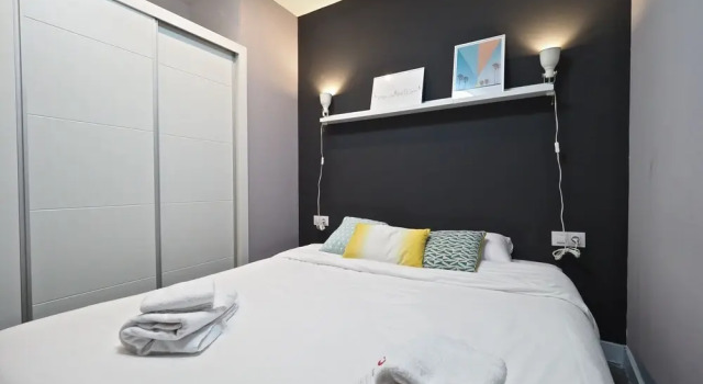 Апартаменты Цокольный этаж c 1 комнатой Torrassa Cozy Apartment by Olala Homes