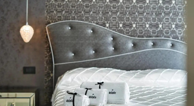 Distinto Suite & Rooms