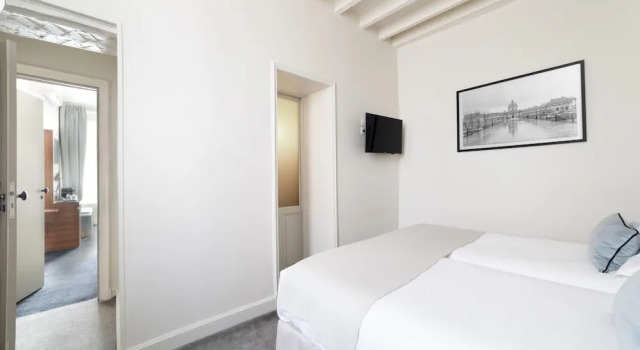 Номер Standard Hotel Verneuil Saint Germain
