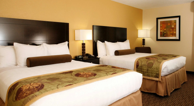 Четырёхместный номер Standard Best Western Plus Goldsboro