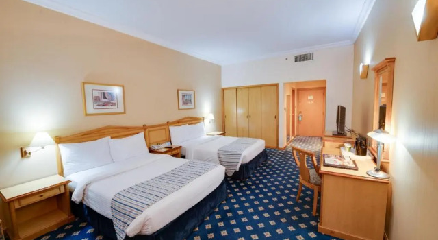 Двухместный номер Standard Grand Continental Hotel
