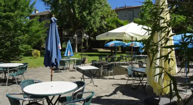 Le clos d'is, Book Hotel Riviere-sur-Tarn Aveyron