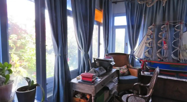 Charmy Room by the Beach, Rezerwuj Hotel Hotele w Saronic Islands z parkingiem, Parking