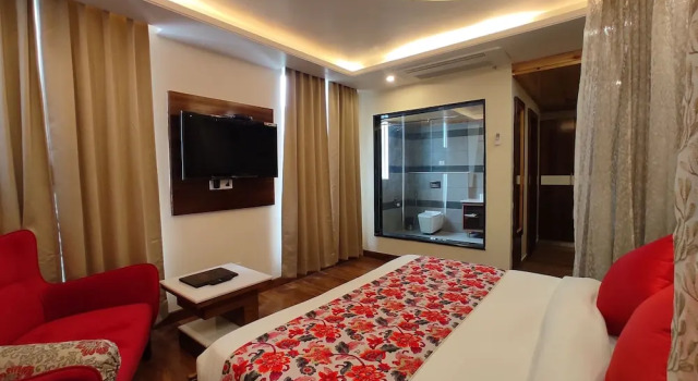 Двухместный номер Luxury Abhilashi Residency & Spa - Centrally Heated & Air Cooled