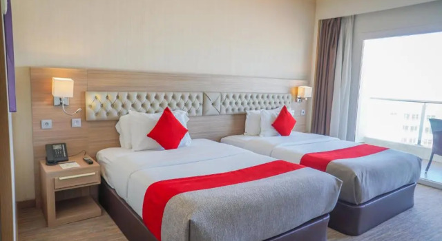 Двухместный номер Deluxe Royal Tulip City Center