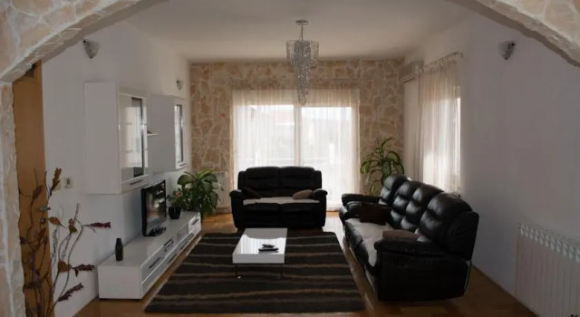 Apartment Adriana