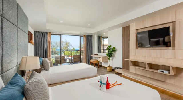 Двухместный номер Deluxe с видом на бассейн Baan Laimai Beach Resort & Spa - SHA Extra Plus
