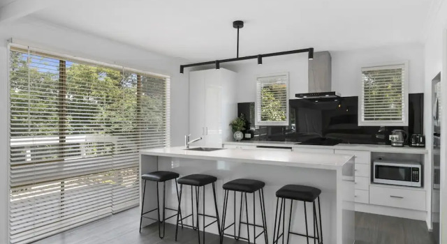 Beauty AND THE Peace - Inlet Side, Book Feriehus Villaer i Gippsland, Villa