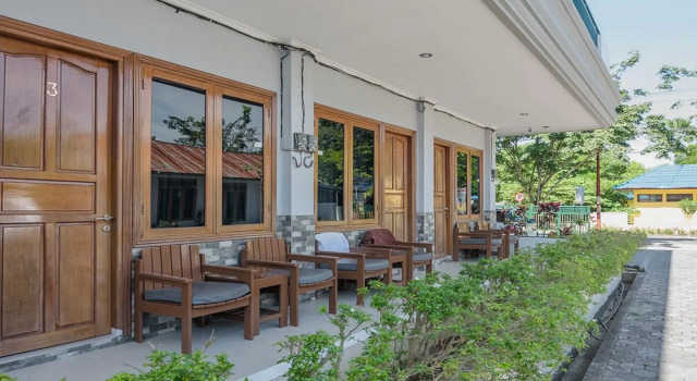 RedDoorz Syariah near Sepinggan Airport Balikpapan, Book Hotel Balikpapan 
