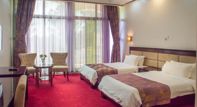 Lake View Resort Hotel, Boek Resort Mbarara Western Uganda