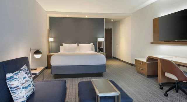 Двухместный номер Standard с балконом Courtyard by Marriott Redwood City
