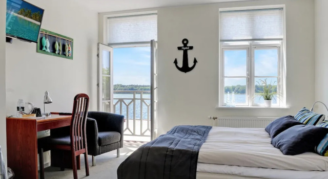 Двухместный номер Superior с балконом Hotel Nysted Havn