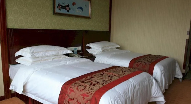Vienna Hotel Guangzhou Baiyun Street Yunbao, Забронировать Отель Бизнес-отели Гуандун, 4* 5*