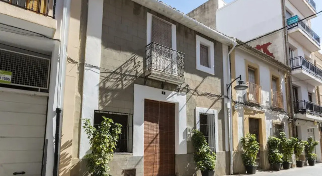 Апартаменты Casc Antic in Javea With 2 Bedrooms and 1 Bathrooms