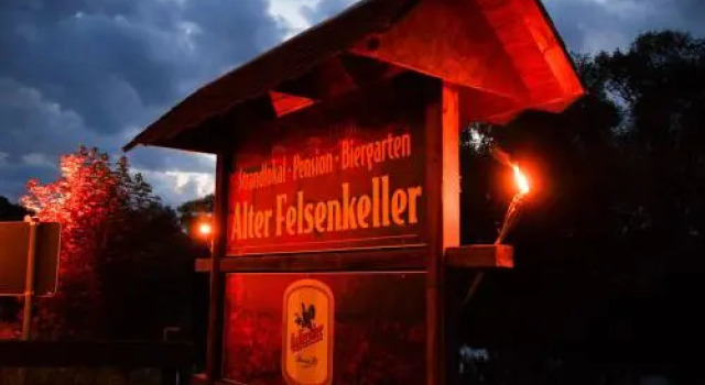 Gasthof Alter Felsenkeller, Réserver Hôtel Schoenburg Saale-Unstrut