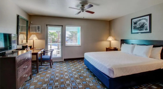 Двухместный номер Standard The Nautical Beachfront Resort
