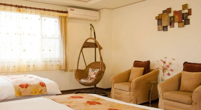 Deep Breathing B&B Toyotomi Hideyoshi Gallery, Boek Bed and Breakfast Hotels in Taitung met ontbijt, Ontbijt