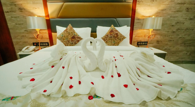 RG Exclusive Stay & Fine Dine, Akola, Забронировать Отель Отели штата Махараштры с завтраком, Завтраки
