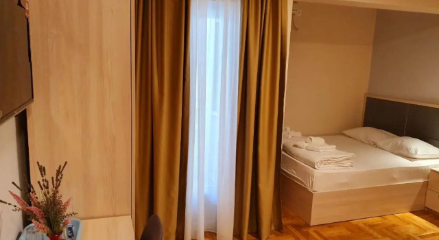 Apartments Pier, Book Apartment Cheap Hotels in Budva County