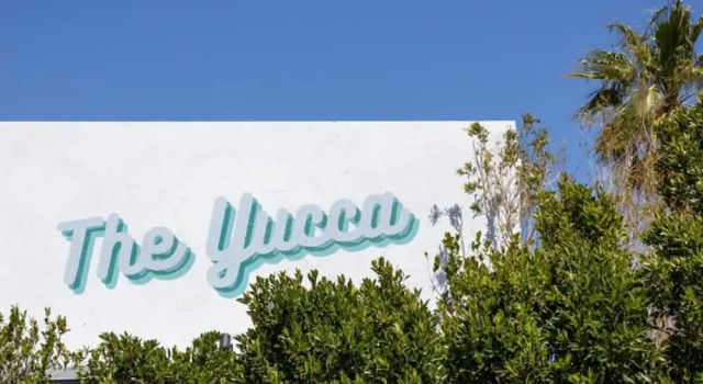 The Yucca Hotel Villa - Entire Buyout, Забронировать Бутик-отель Дезерт-Хот-Спрингс Palm Springs Metropolitan Area, рядом с Спа-отель Miracle Springs