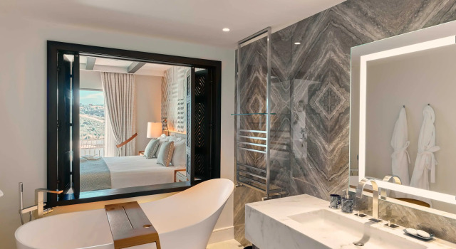 Номер Standard с 2 комнатами с красивым видом из окна Viceroy at Ombria Algarve