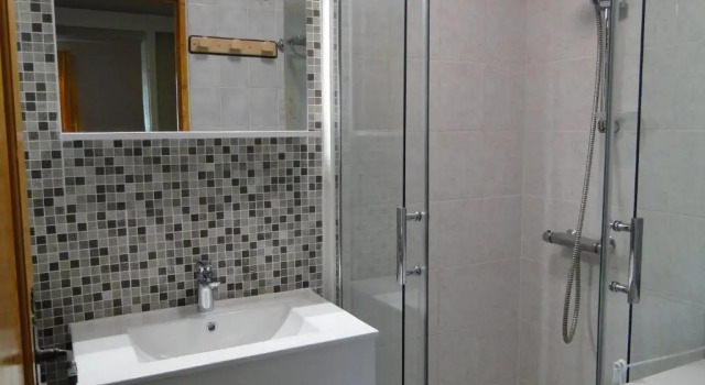 Апартаменты с видом на горы Gîte 829 Montagnes du Jura avec Spa et Sauna classé 3 étoiles