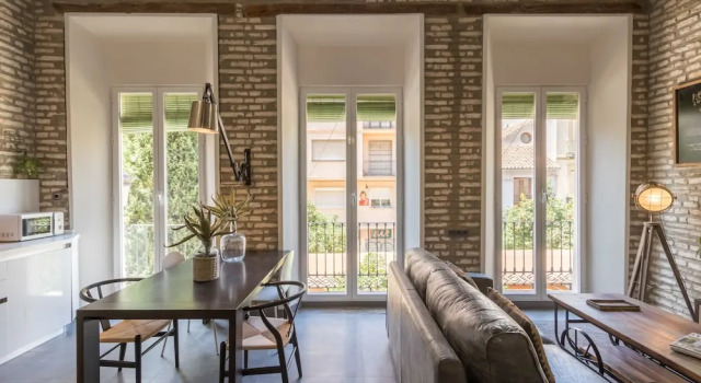 Студия Chezmoihomes Loft Catedral