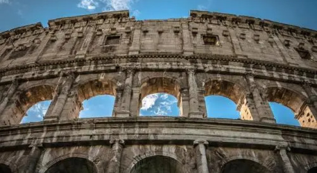 Rome Travel, Забронировать Отель Вокзал Термини , рядом с Вокзал Термини