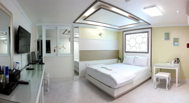 Двухместный номер Standard Eco Hotel