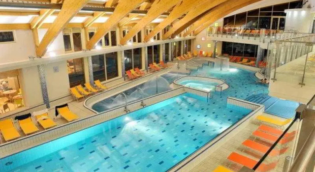 Velence Spa Lake Apartman, Book Ferieresort SPA-hoteller i Fejer, SPA
