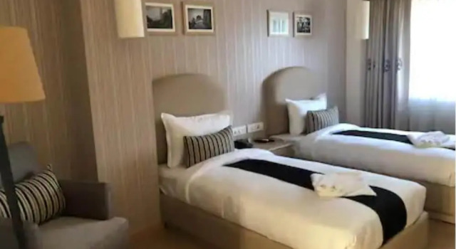 Hotel Mayvillas Luxury Boutique Stay