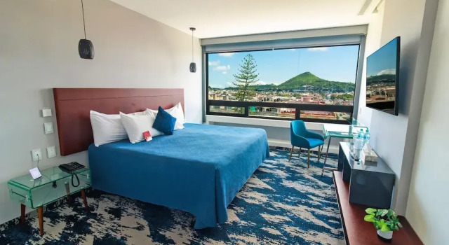 Номер Superior Hotel Fray Junipero Serra
