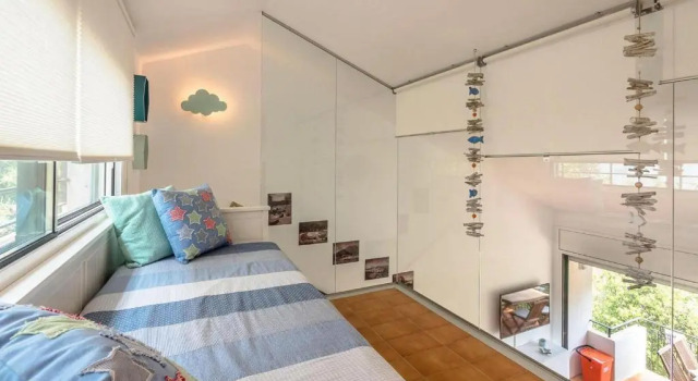 Sol naixent ii, Book Hotel Sa Riera Girona