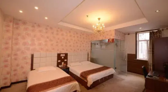 Wuchang Zunfu Hotel, Varaa Hotelli Harbin Heilongjiang