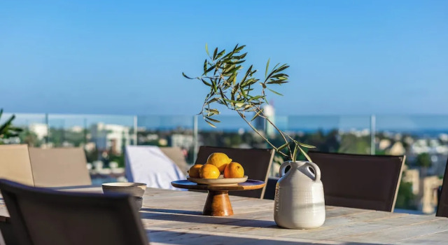 Sanders Olive Shared Pool Apartments, Rezerwuj Apartament Hotele w Pafos z basenem, w pobliżu Municipal Baths Beach, Basen