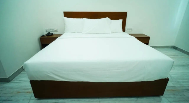 Welkin Hotel, Rezerwuj Hotel Secunderabad 