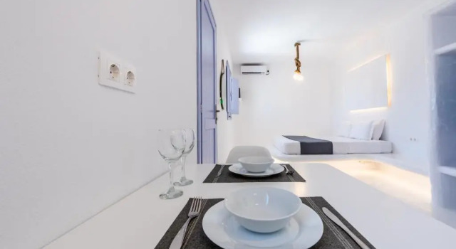 Студия Standard Plaka Suites