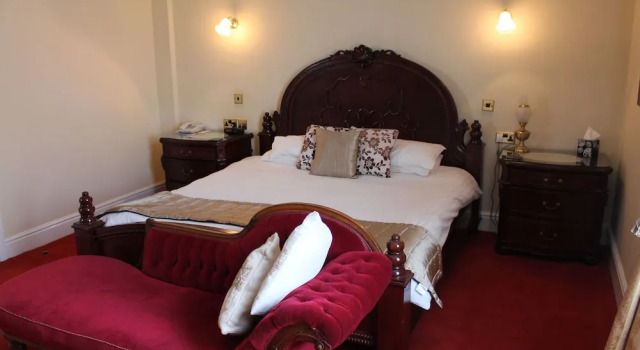 Номер Superior Longview Hotel