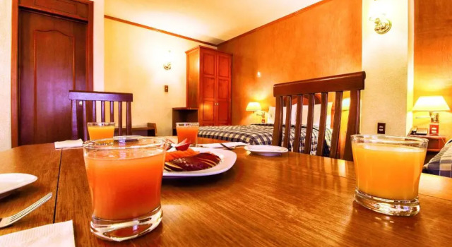 Полулюкс Hotel Lastra