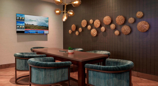 Четырёхместный номер Standard Toronto Airport Marriott Hotel