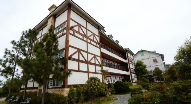 Junyue Resort, Book Ferieresort Resorthoteller i Ch'un-yang, Ferieresort