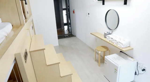 Кровать в общем номере Minihotel Poongdaengi