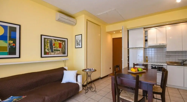 Guesthouse Vaja, Buchen Sie Hotel Hotels in Brescia mit Parkplatz, Parkplätze
