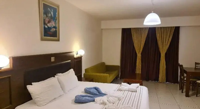 Студия с балконом Euronapa Hotel