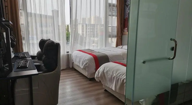 Jun Hotel Sichuan Shiling Town Chengdu Univerysity, Prenota Hotel Chengdu Sichuan