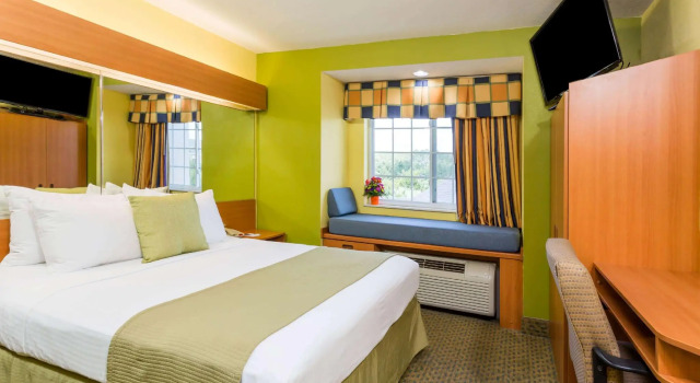 Двухместный номер Standard Microtel Inn & Suites by Wyndham Kingsland Naval Base I-95